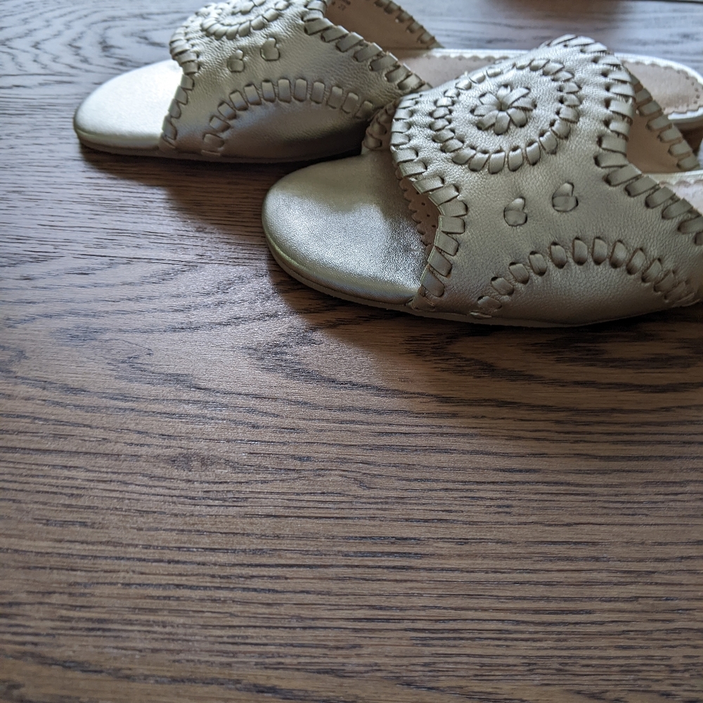 NWOT Jack Rogers Thompson Slides Gold Sandals 8 - Picture 8 of 9